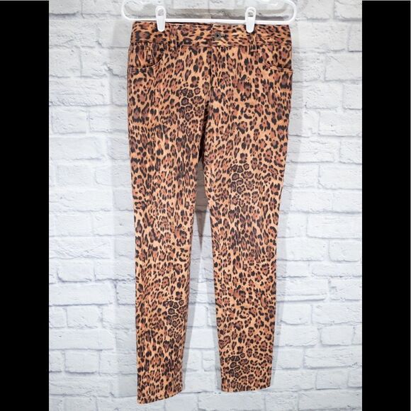 ALICE + Olivia • leopard pants - Picture 4 of 6